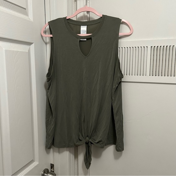 Time & Tru Tank - Picture 1 of 1